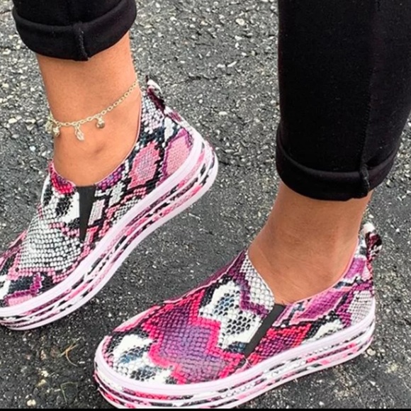 custom Shoes - HP NEW Hot Snake Print Pink Purple Sneakers Hi Top Size 6 Snakeskin Animal Print